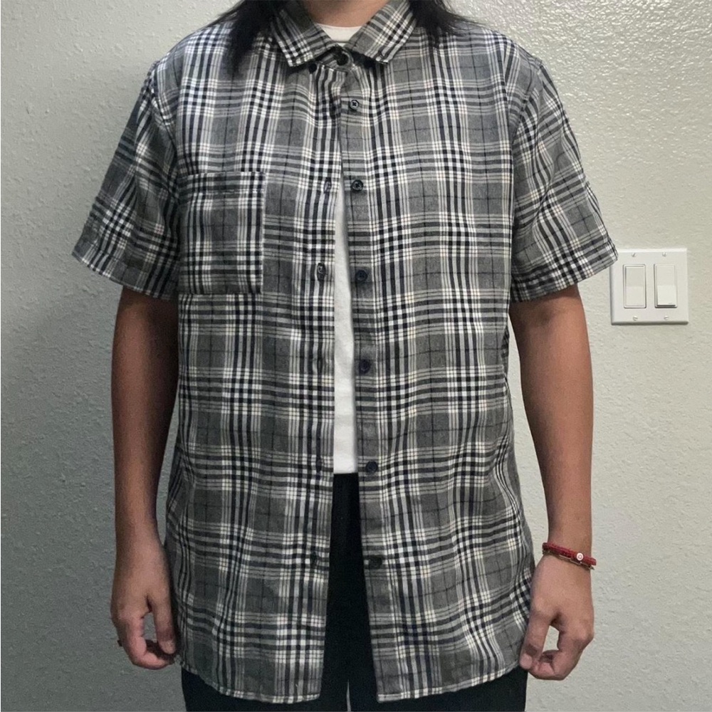 Men’s Size Medium “Original Delux Supply” Button Up